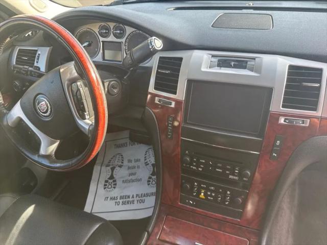 2012 Cadillac Escalade Standard