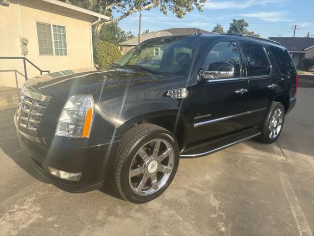 2012 Cadillac Escalade Standard