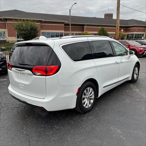2019 Chrysler Pacifica Touring L
