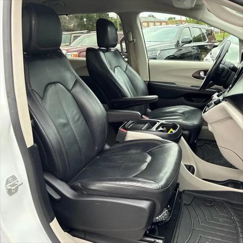 2019 Chrysler Pacifica Touring L