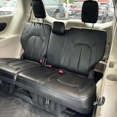 2019 Chrysler Pacifica Touring L