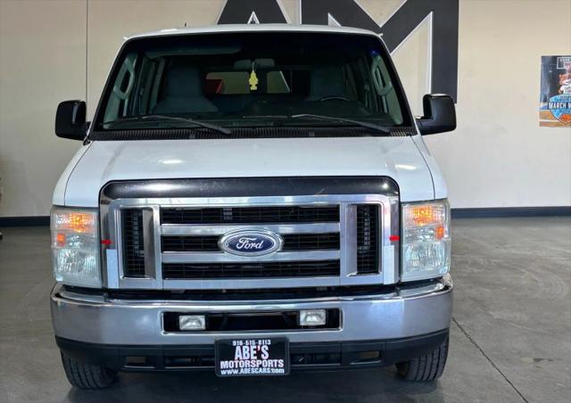 2014 Ford E-350 Super Duty XL