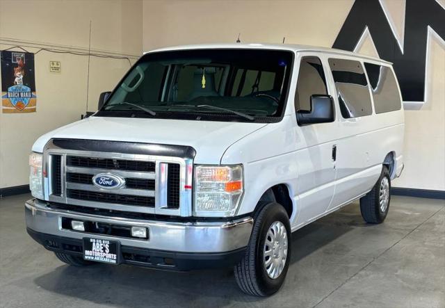 2014 Ford E-350 Super Duty XL