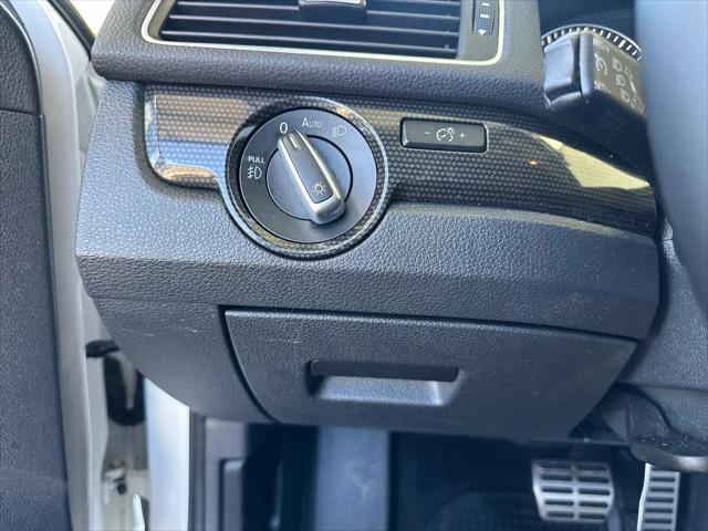 2015 Volkswagen Passat 1.8T Sport