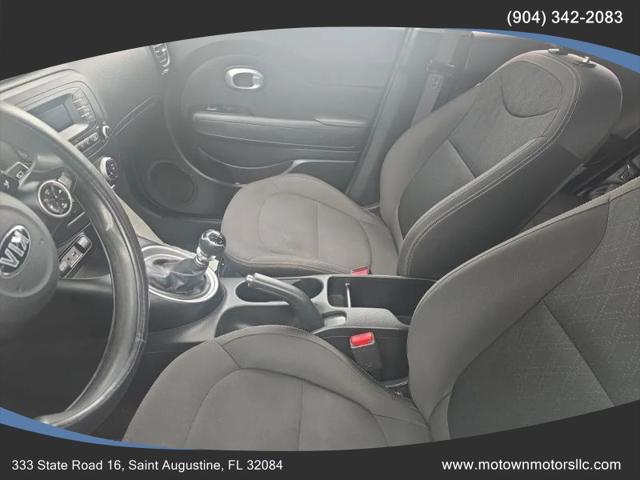 2016 Kia Soul Base