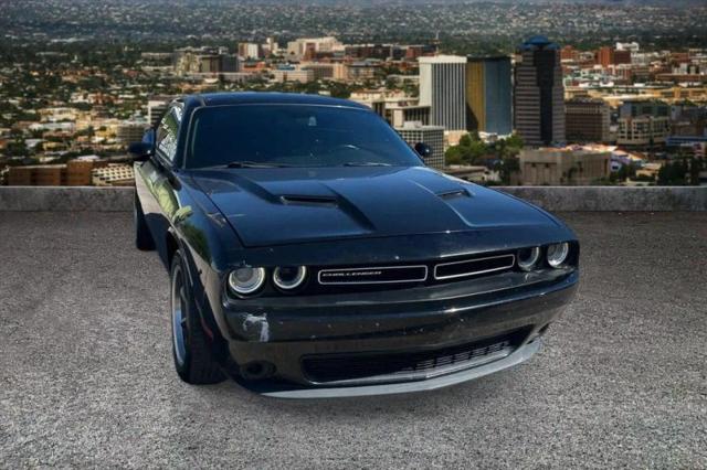 2017 Dodge Challenger SXT
