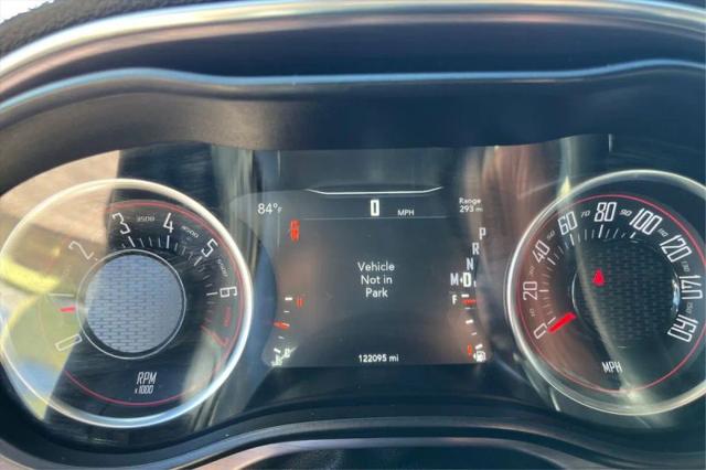 2017 Dodge Challenger SXT