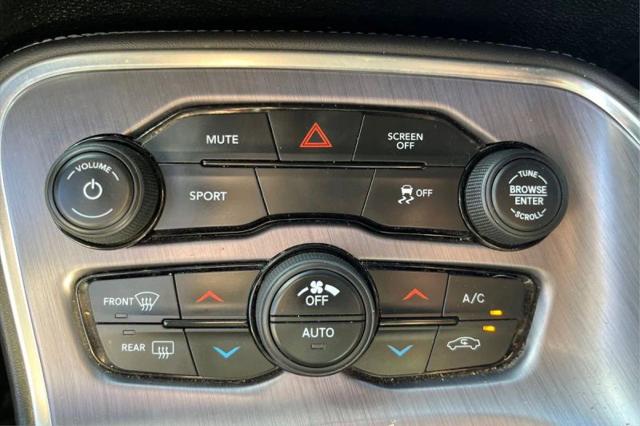 2017 Dodge Challenger SXT