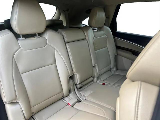 2017 Acura MDX w/Technology Package