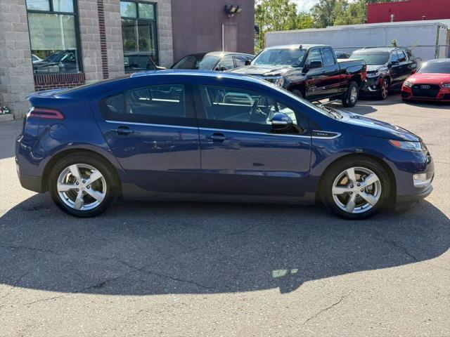 2013 Chevrolet Volt Base