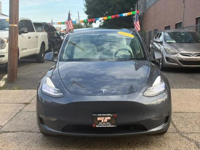 2022 Tesla Model Y Long Range Dual Motor All-Wheel Drive