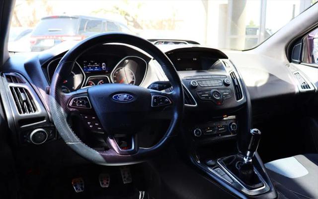 2018 Ford Focus ST