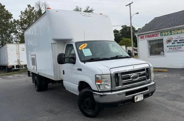 2016 Ford E-450 Cutaway Base for sale in Williamstown, NJ