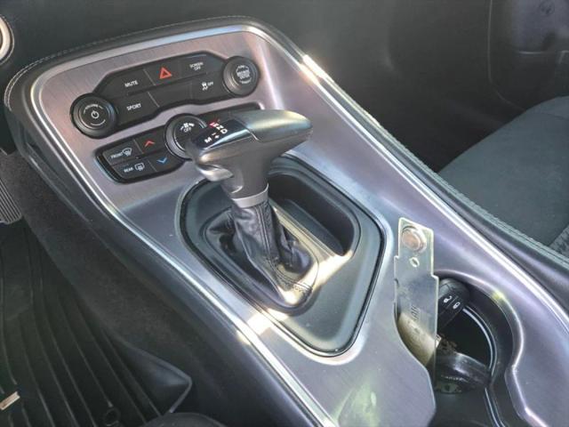 2017 Dodge Challenger SXT