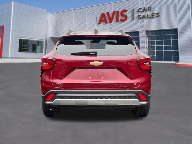2025 Chevrolet Trax FWD LT