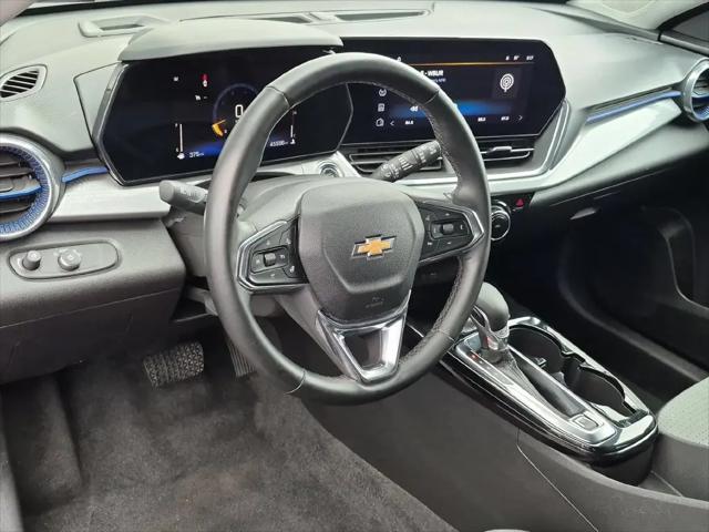 2025 Chevrolet Trax FWD LT