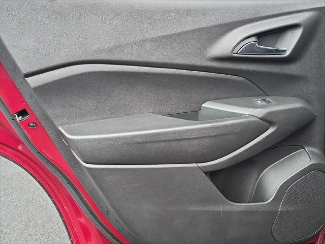 2025 Chevrolet Trax FWD LT