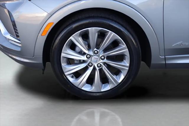 2024 Buick NV Avenir FWD