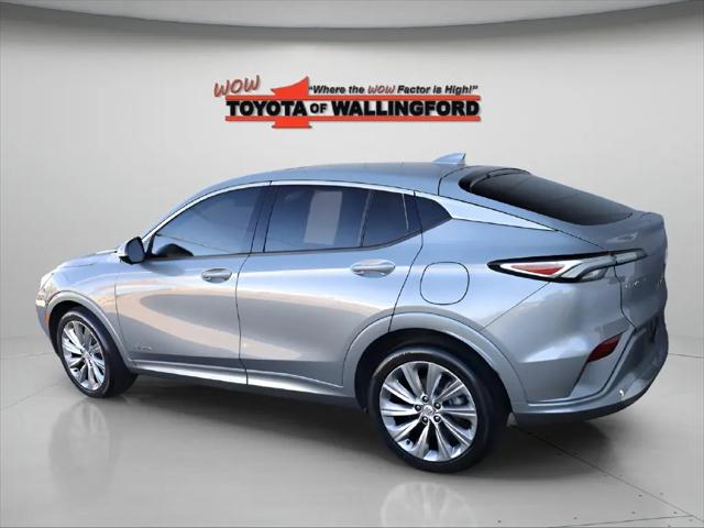 2024 Buick NV Avenir FWD