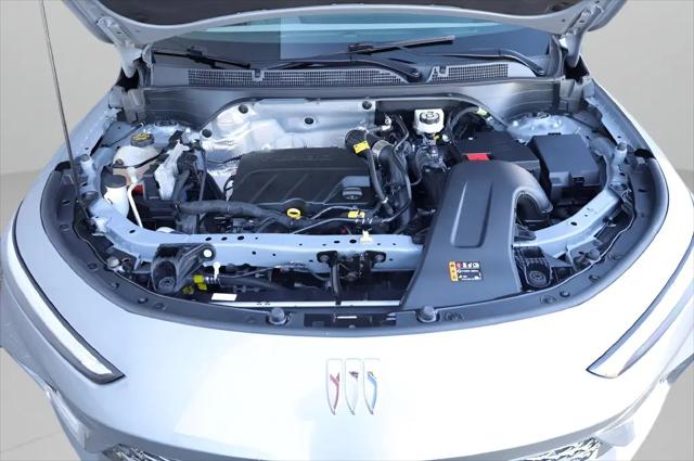 2024 Buick NV Avenir FWD
