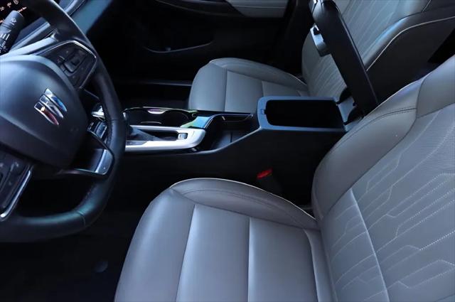 2024 Buick NV Avenir FWD