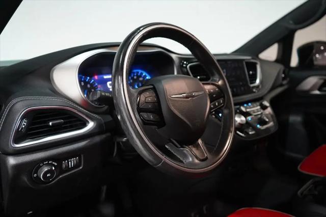 2020 Chrysler Pacifica Red S Edition