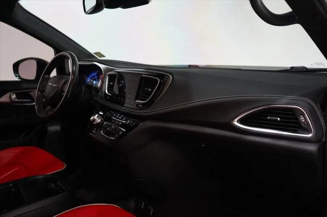 2020 Chrysler Pacifica Red S Edition