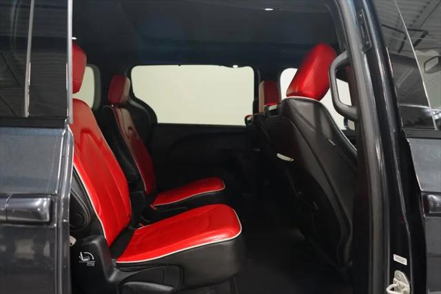 2020 Chrysler Pacifica Red S Edition