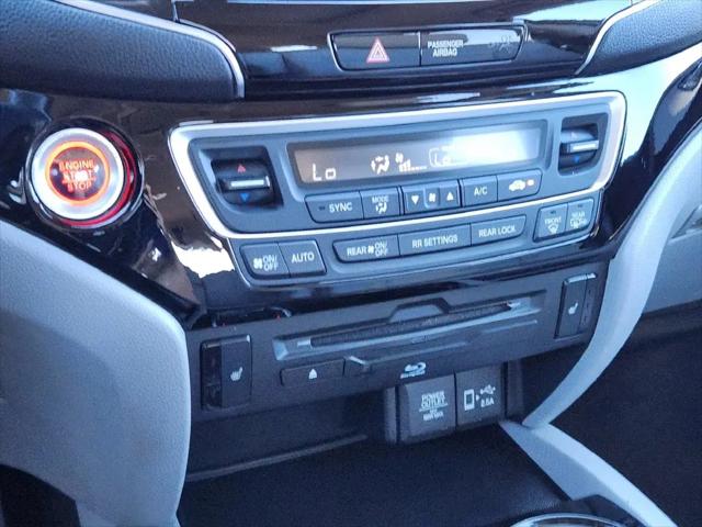 2020 Honda Pilot AWD Touring 8 Passenger