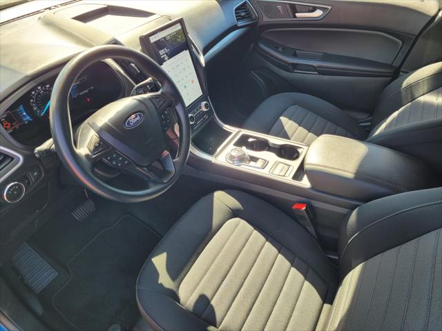 2023 Ford Edge SE