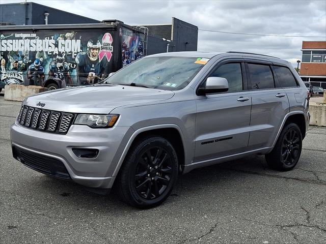 2019 Jeep Grand Cherokee Altitude 4x4 2019 Jeep Grand Cherokee Altitude 4x4