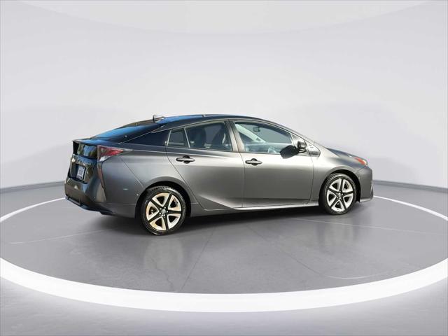2017 Toyota Prius Four Touring