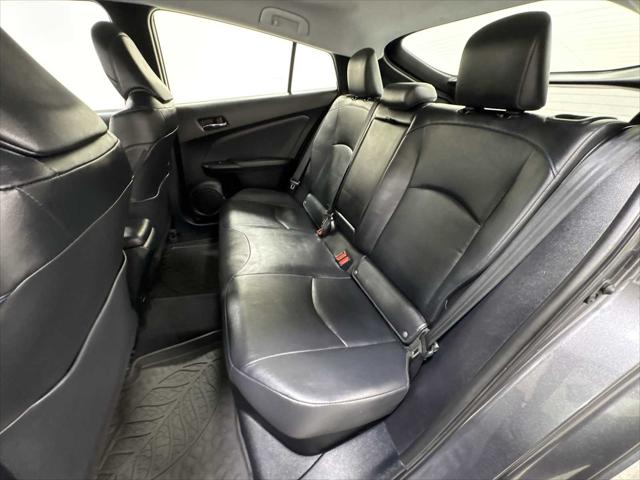 2017 Toyota Prius Four Touring