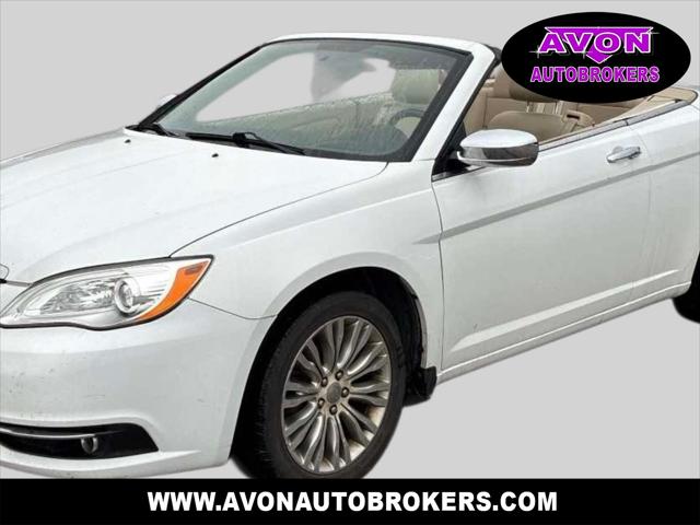 2013 Chrysler 200 Limited for sale in Avon, MA
