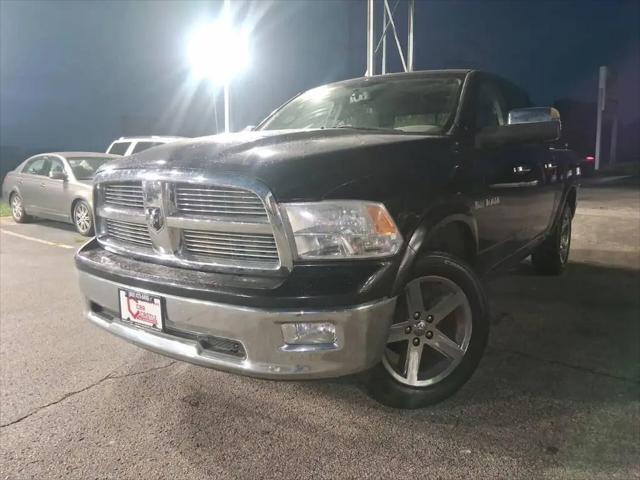 2009 Dodge Ram 1500 SLT/Sport/TRX for sale in Waukegan, IL