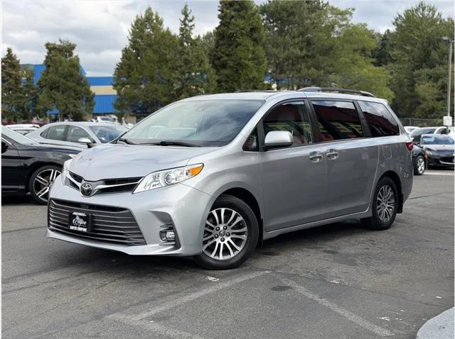2019 Toyota Sienna XLE 8 Passenger for sale in Kent, WA