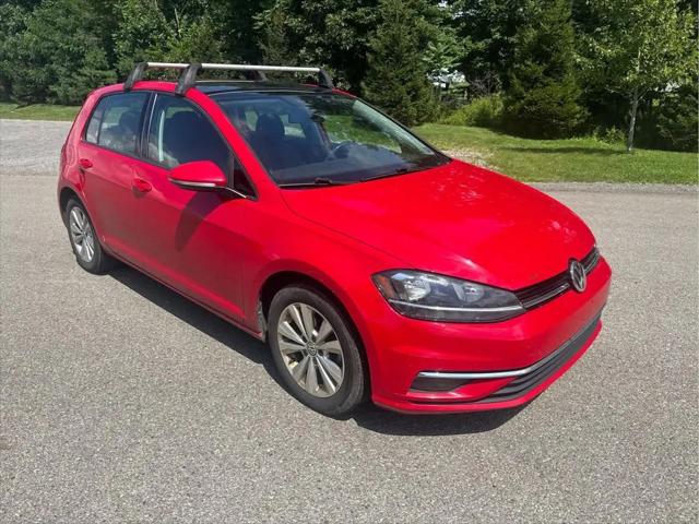 2018 Volkswagen Golf TSI SE for sale in Renfrew, PA