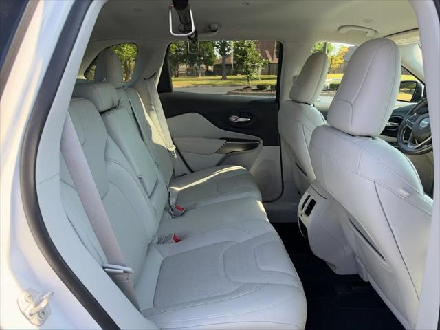 2020 Jeep Cherokee Latitude Lux FWD