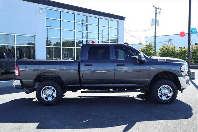 2024 Ram 2500 Tradesman Crew Cab 4x4 64 Box