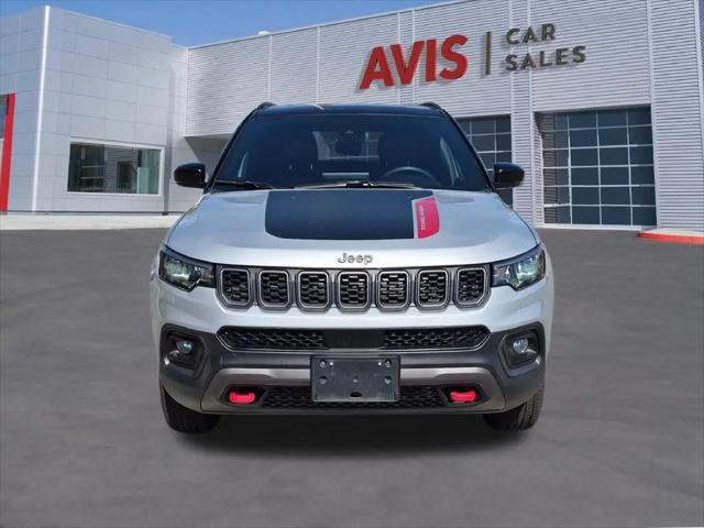 2025 Jeep Compass Trailhawk 4x4
