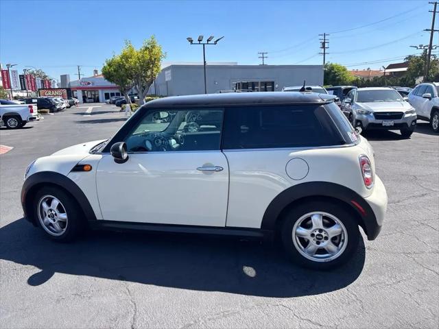 2011 MINI Cooper Cooper