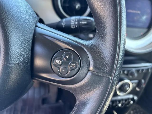2011 MINI Cooper Cooper