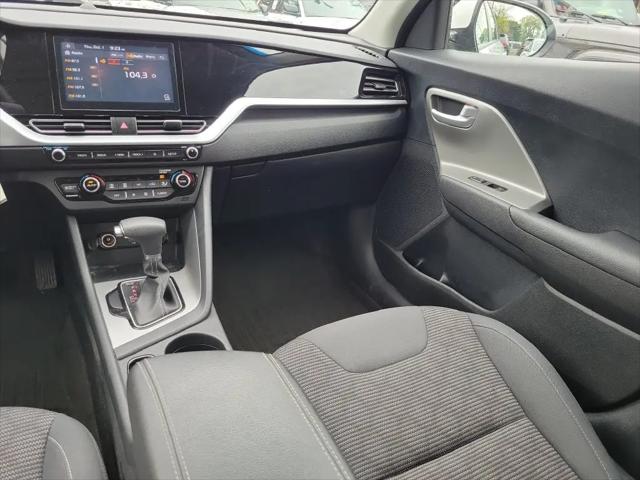 2020 Kia Niro LX