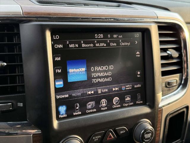 2015 RAM 2500 Laramie 2015 RAM 2500 Laramie