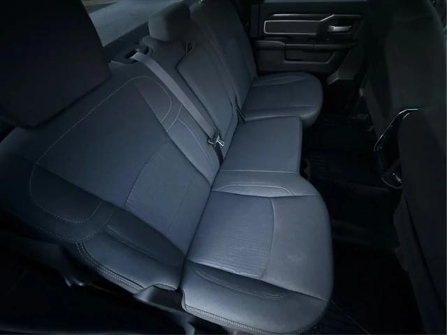 2022 Ram 3500 Big Horn Crew Cab 4x4 8 Box
