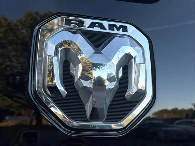 2022 Ram 3500 Big Horn Crew Cab 4x4 8 Box