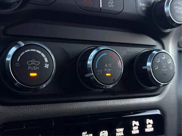 2022 Ram 3500 Big Horn Crew Cab 4x4 8 Box