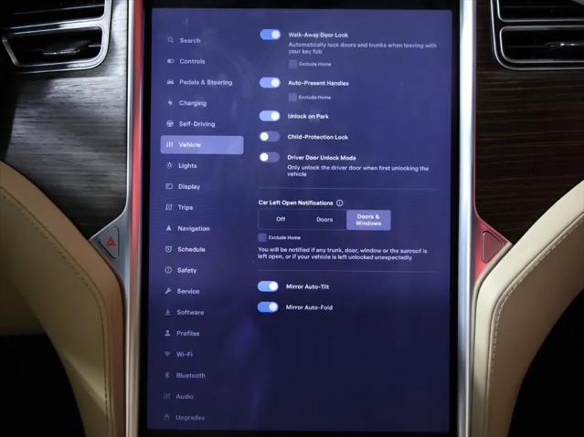 2016 Tesla Model S 85D