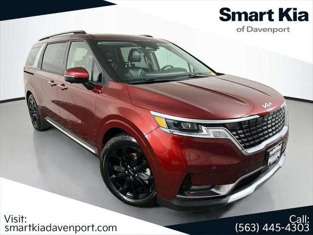 2022 Kia Carnival MPV SX for sale in Davenport, IA