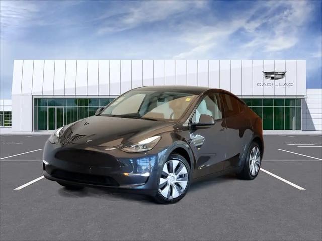 2024 Tesla Model Y Long Range Dual Motor All-Wheel Drive for sale in Libertyville, IL